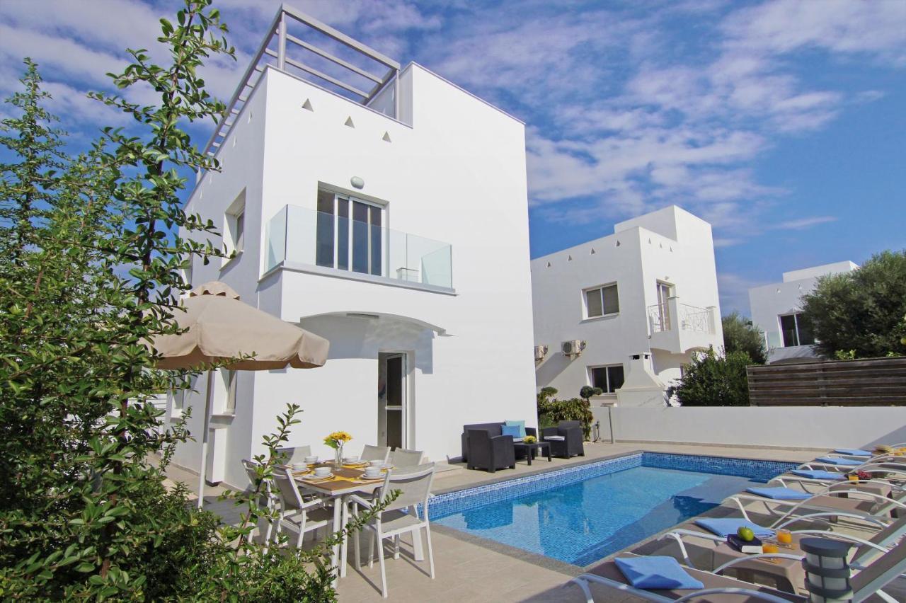 Amarilia - Nissi Area Villa