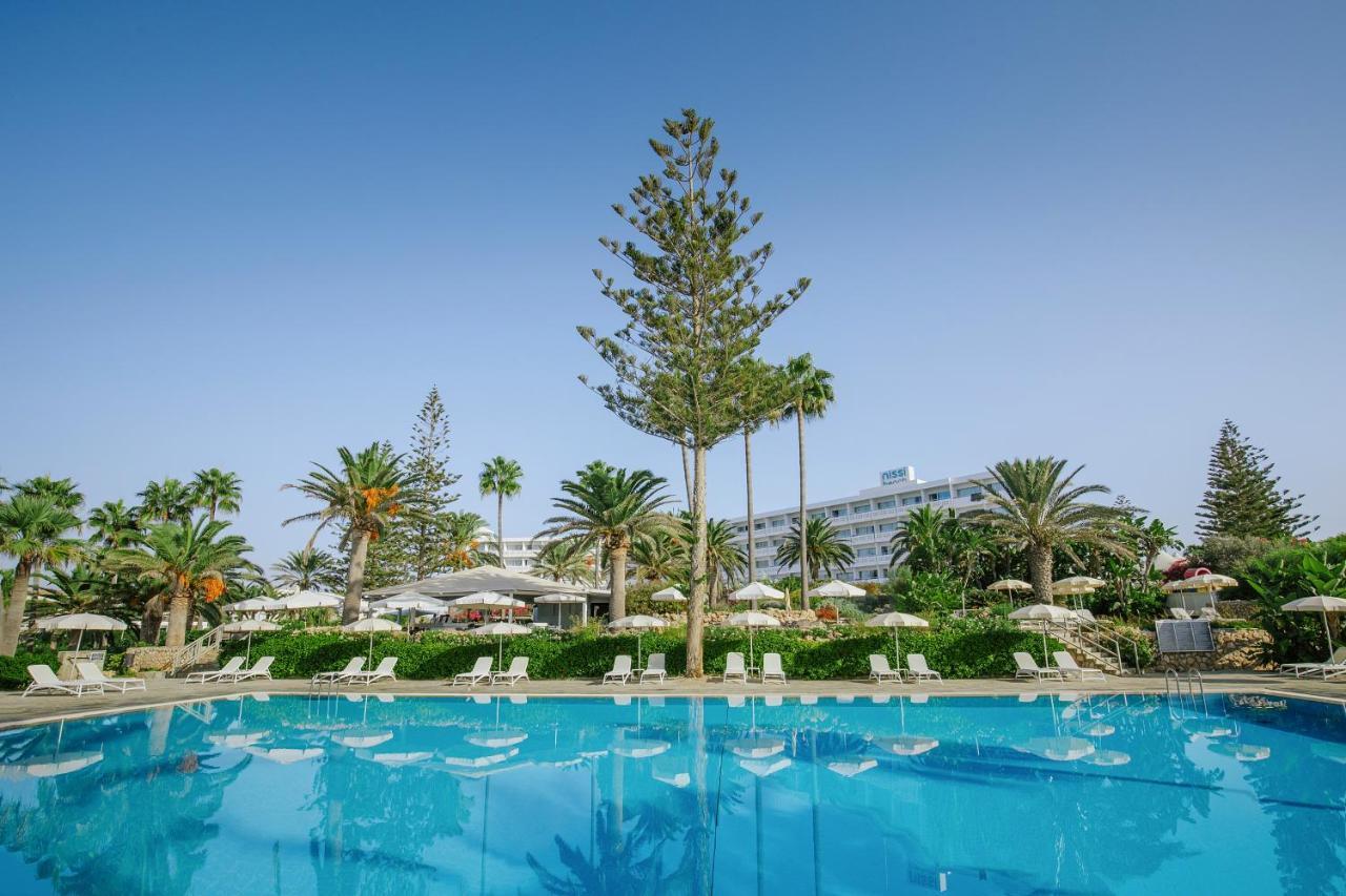 Resort Nissi 4*