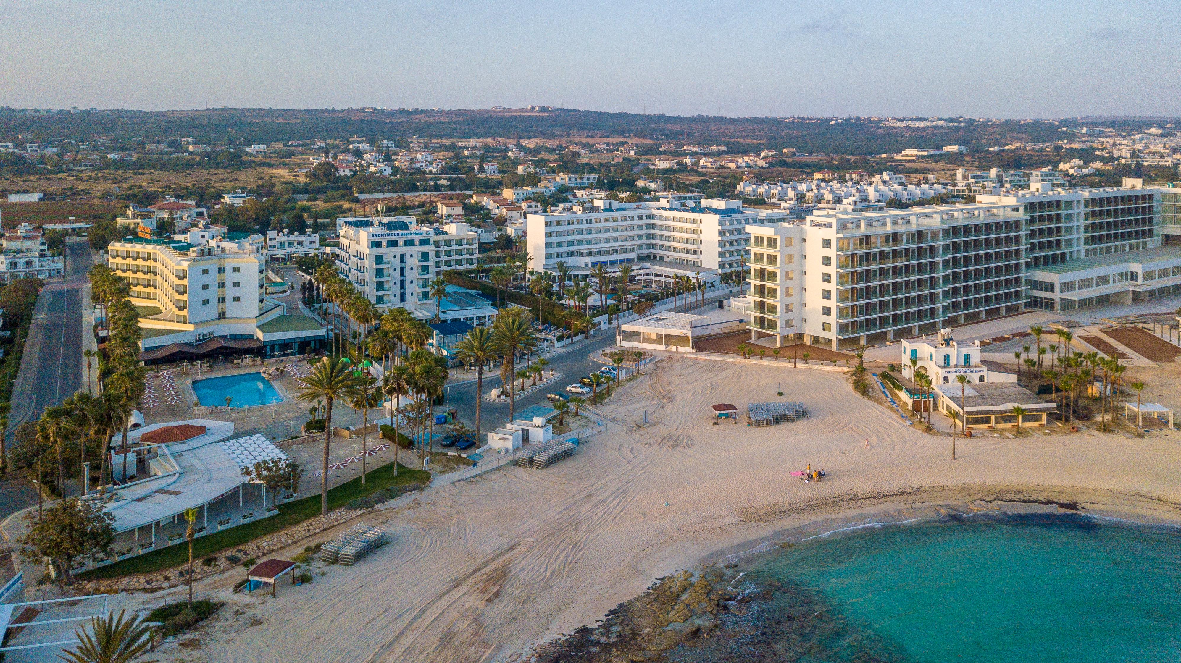 Hotel Anonymous (adults Only)