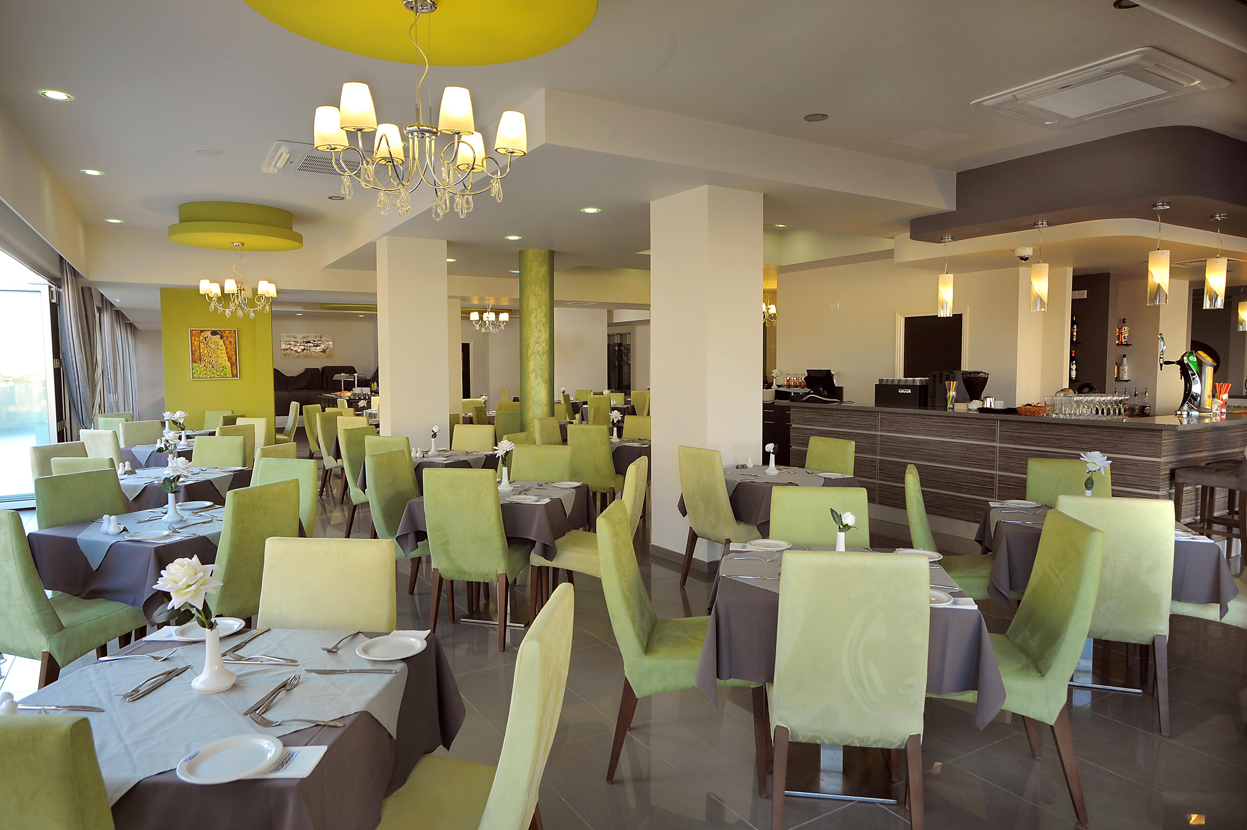 Euronapa Aparthotel