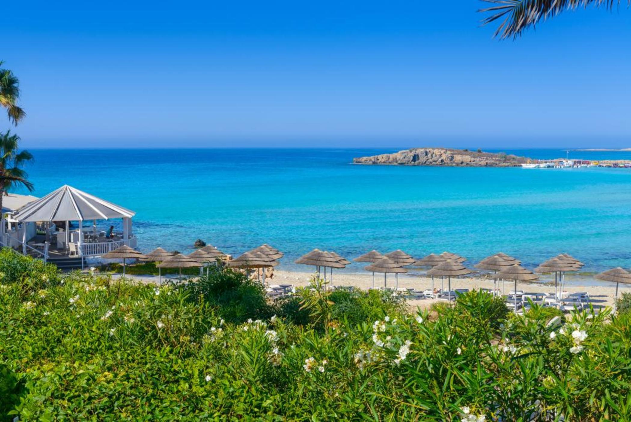 Nissi Resort