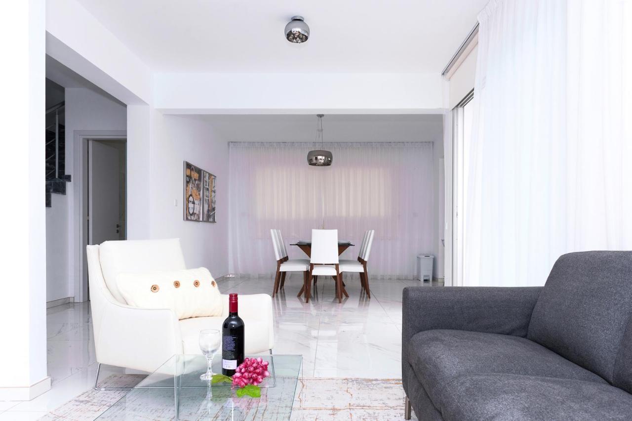 Villa Sunday Ayia Napa