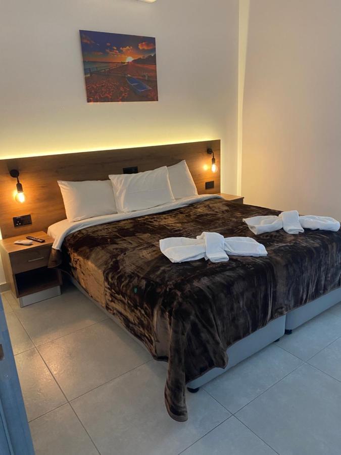 Ellenapa Apts & * Ayia Napa