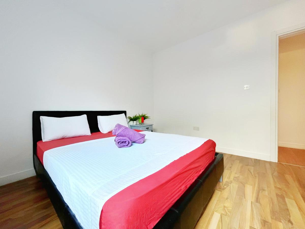 Central 2 Bedroom Apt Terrace And Pool Apartment Agia Napa