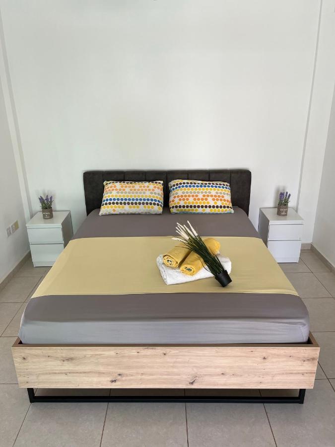 Tarracotta 4 Bedroom, Near * Ayia Napa