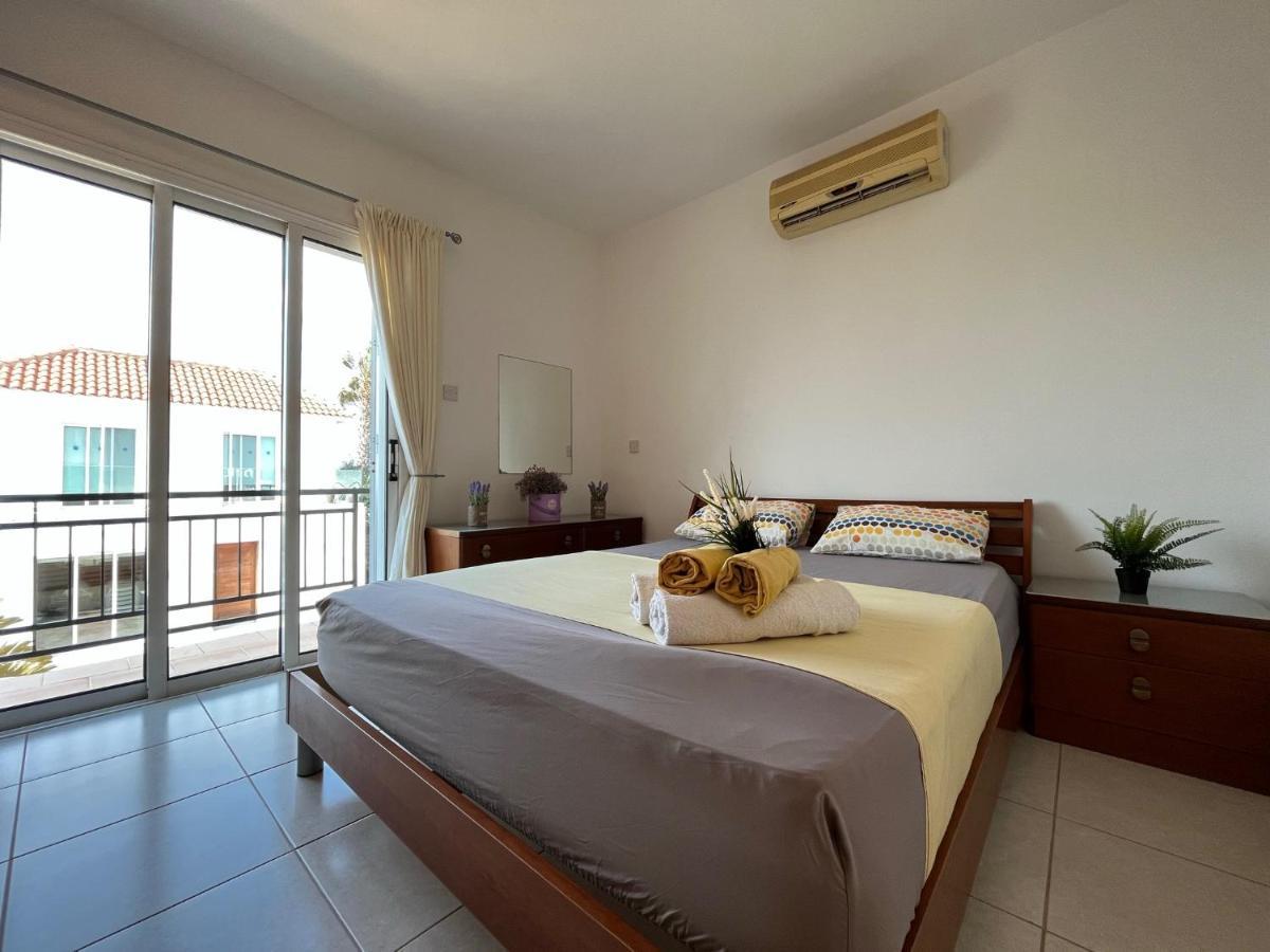 Villa Tarracotta 4 Bedroom, Near *