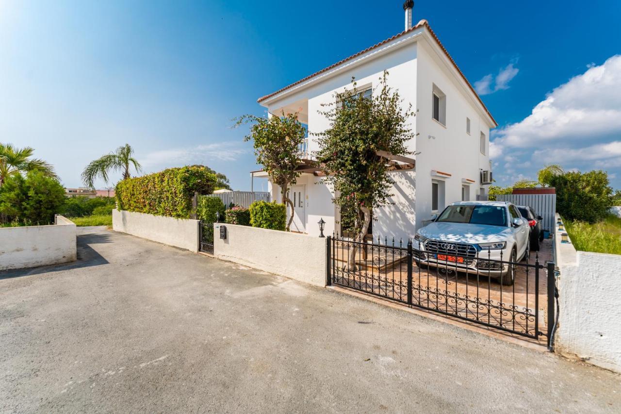 Mespila_ Villa