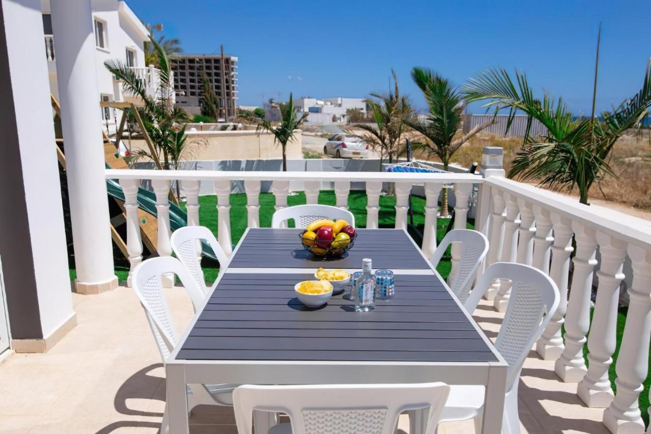 Suncity Boutique Beachfront *