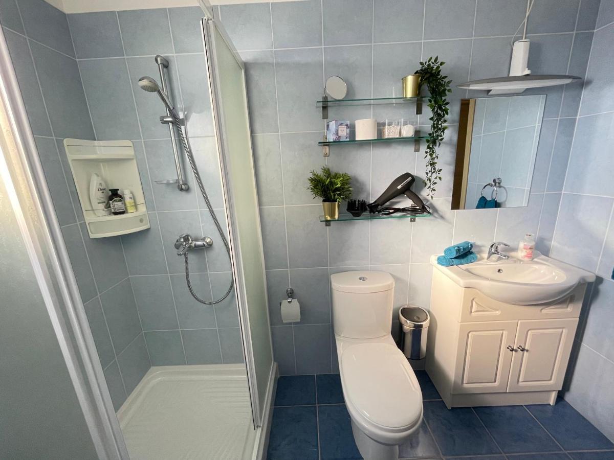 Apartment Elena Front Beach Apt *