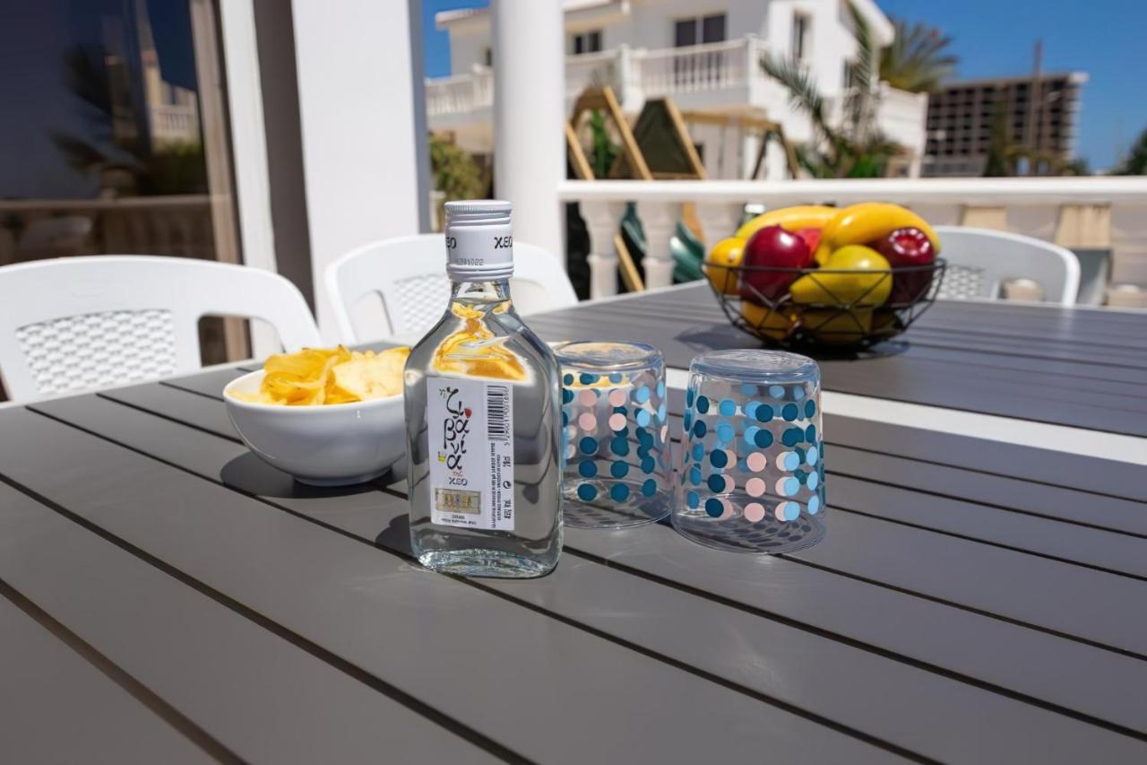 Suncity Boutique Beachfront Villa