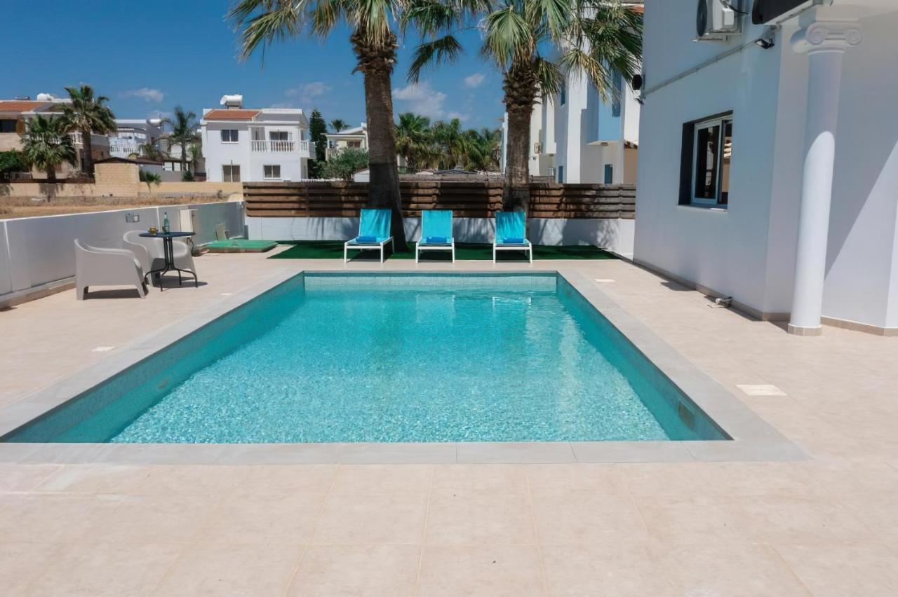 Villa Suncity Boutique Beachfront Ayia Napa