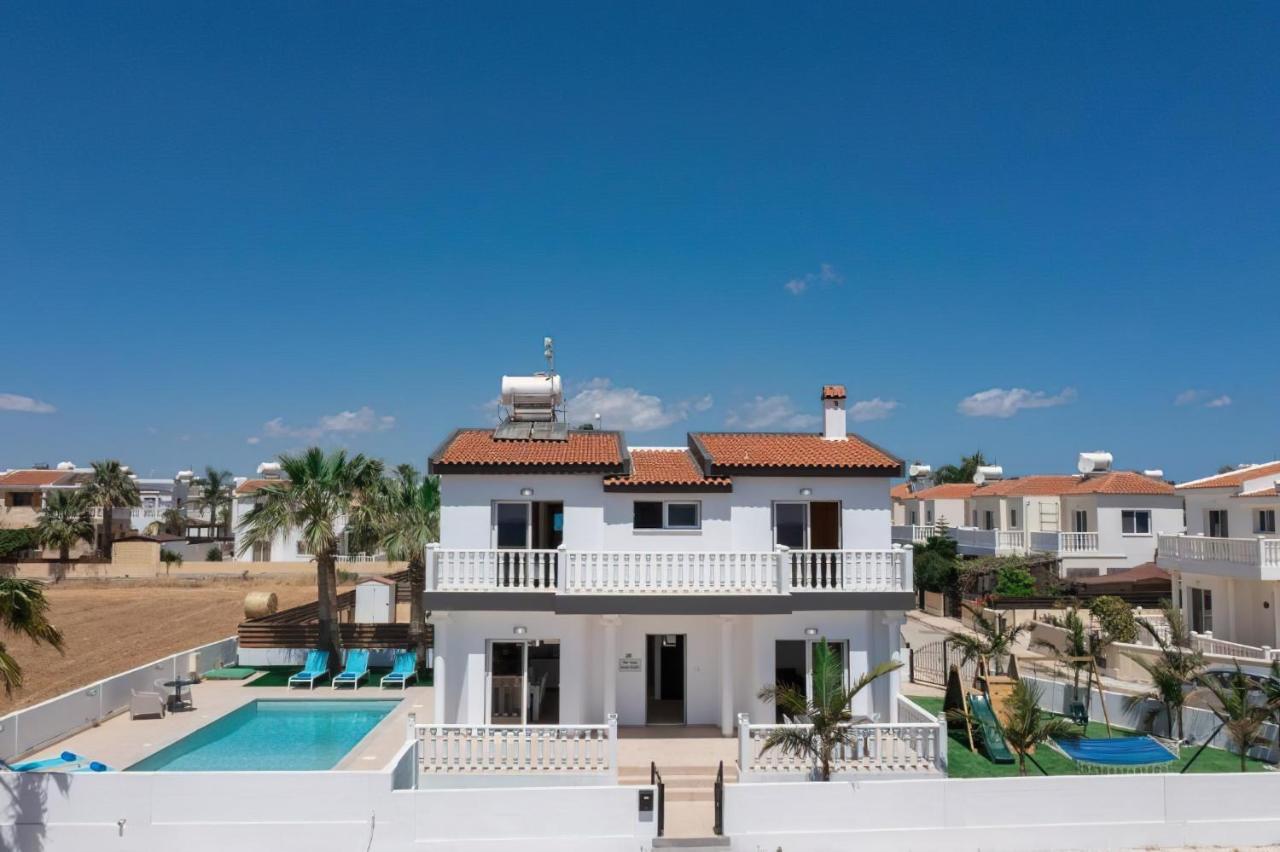 Suncity Boutique Beachfront Ayia Napa