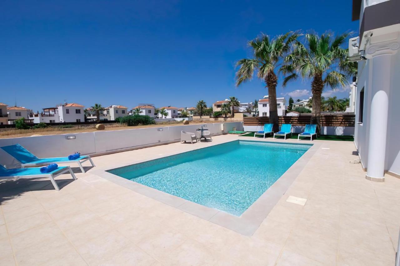 Villa Suncity Boutique Beachfront Ayia Napa