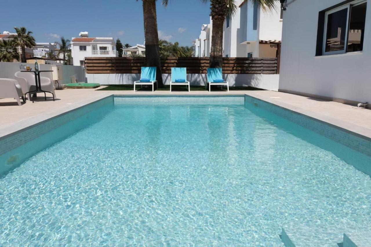 Suncity Boutique Beachfront * Ayia Napa