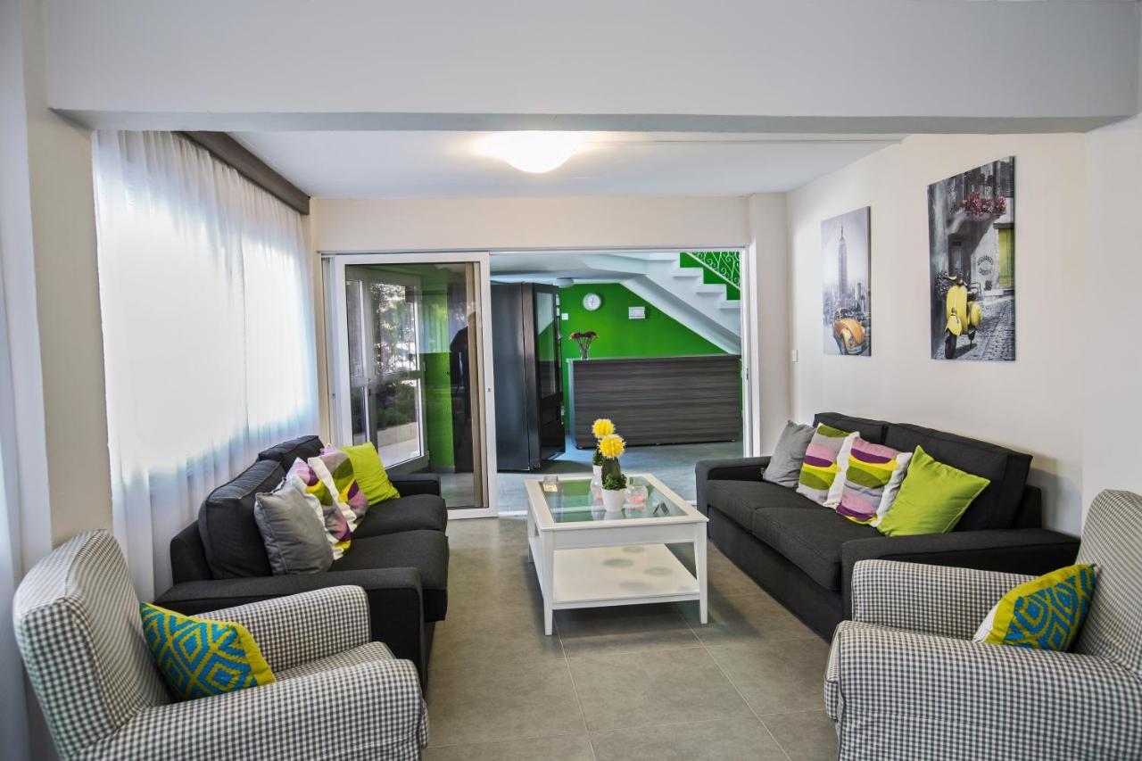 So1 Apartment