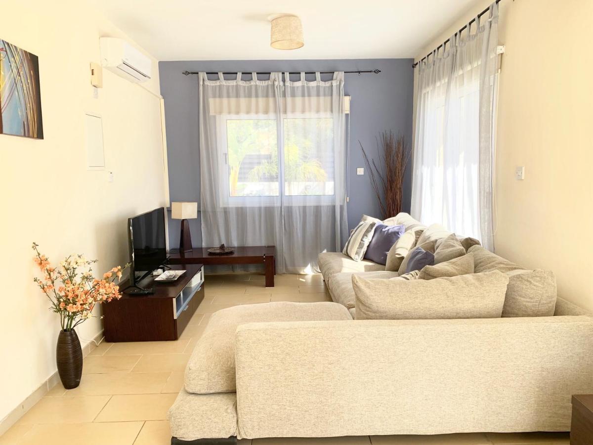 Oceania Villa *