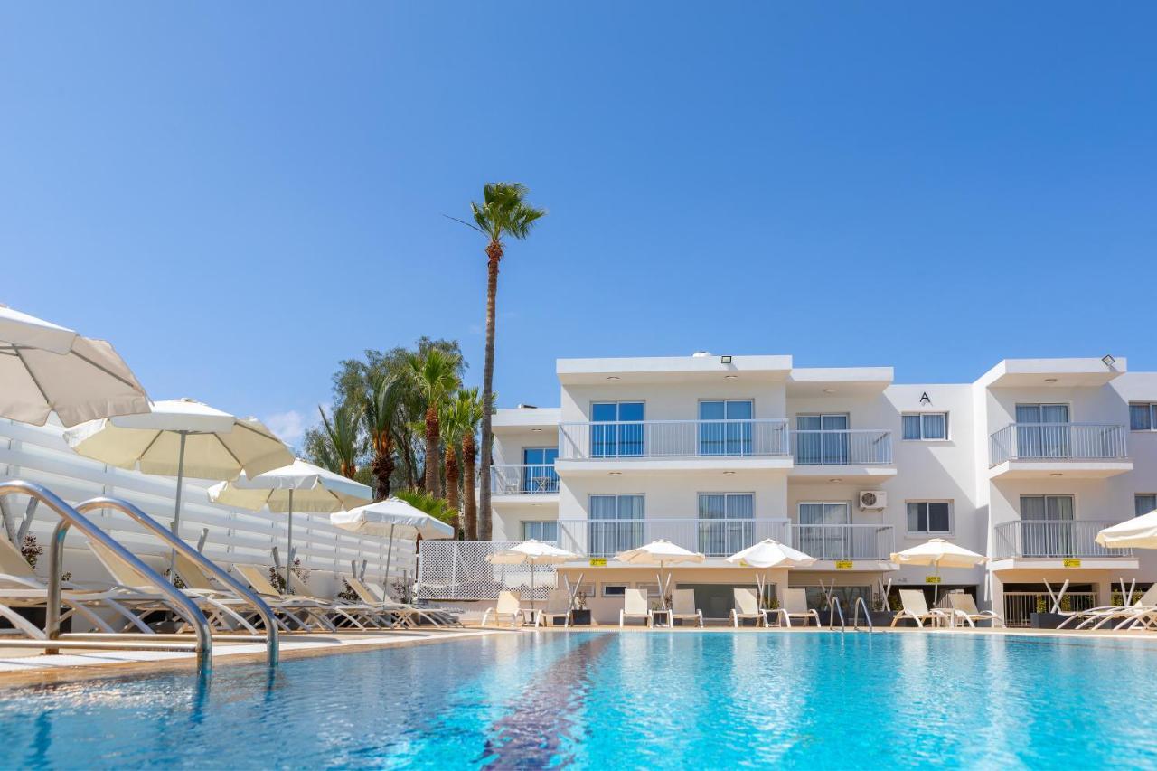 Mia * Agia Napa