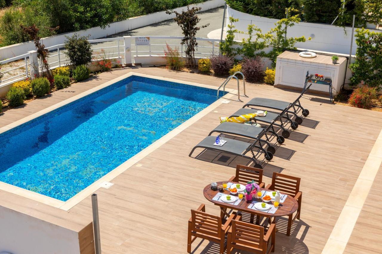 Villa Napa Bay View 3