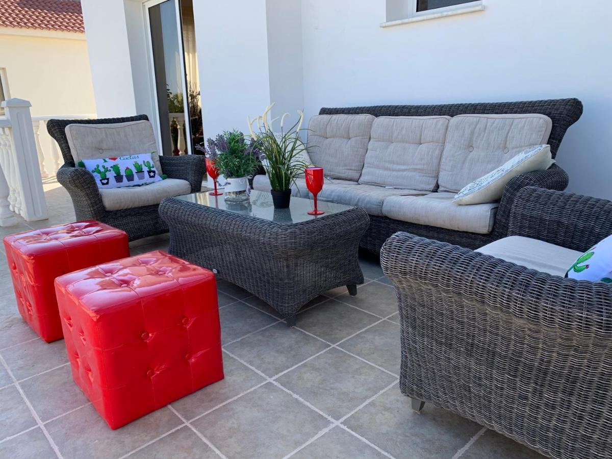 Carilisto Big 4 Bedrooms In Center Of