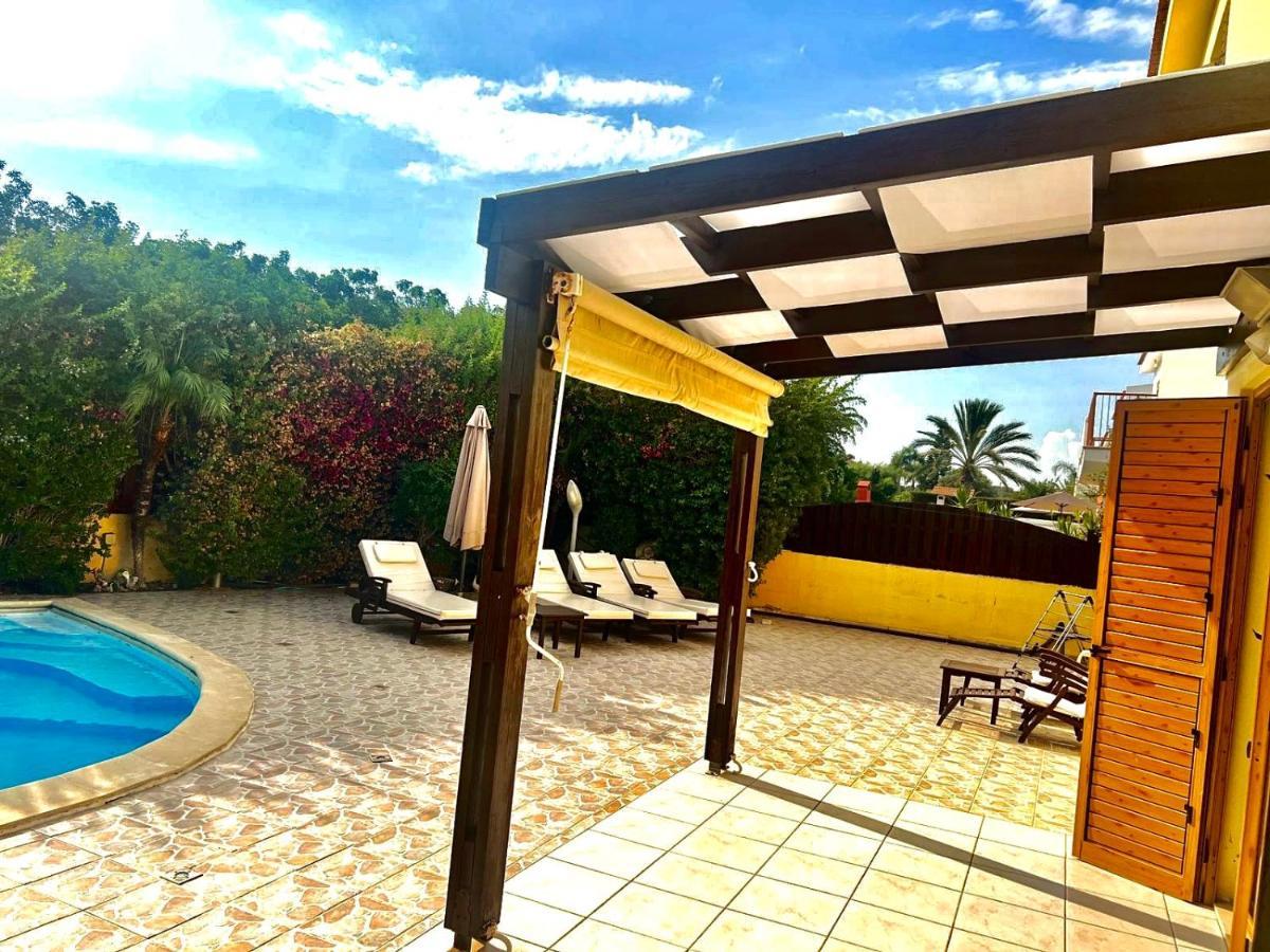 Villa Victoria