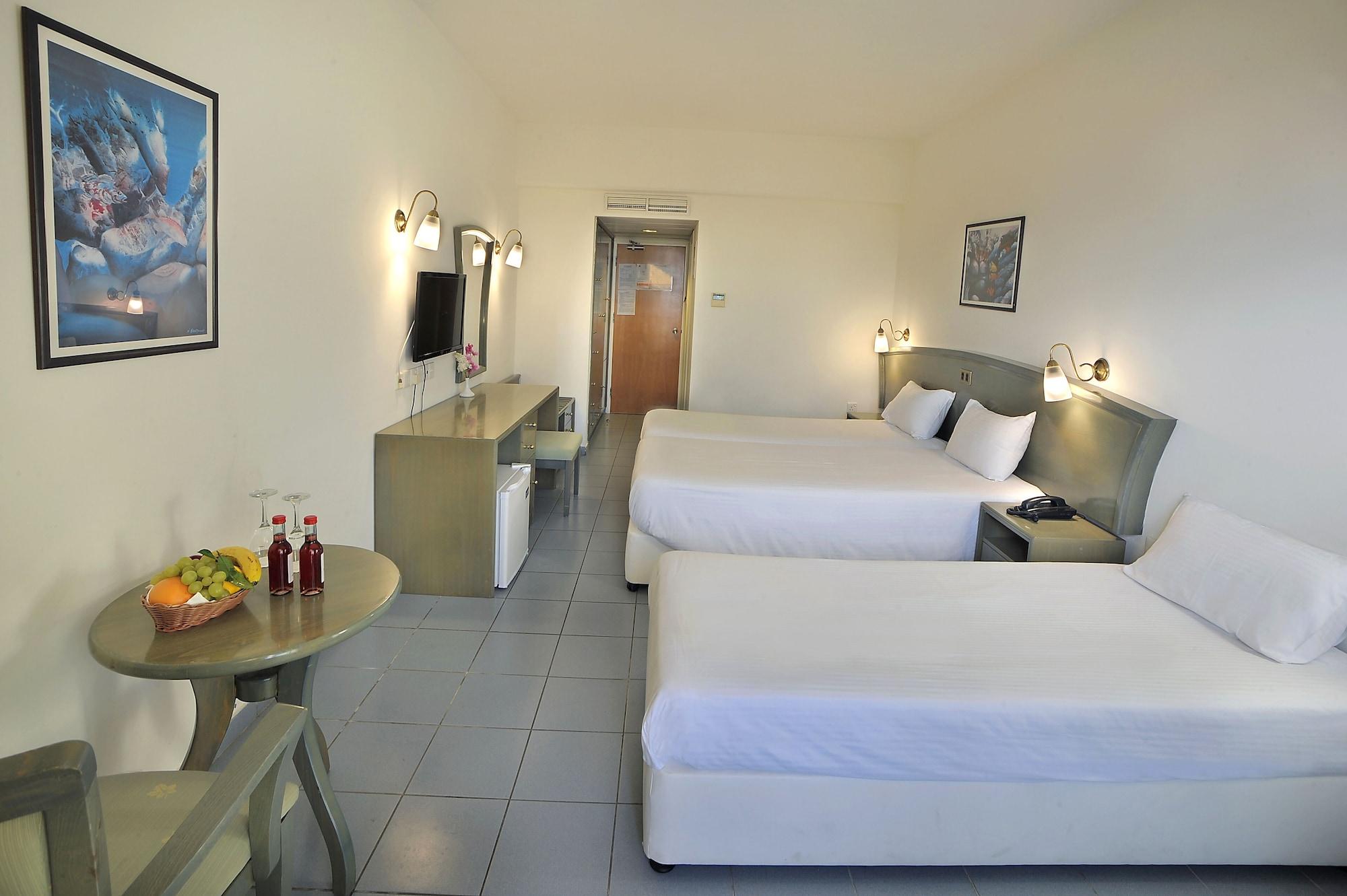 Hotel Nissiana &