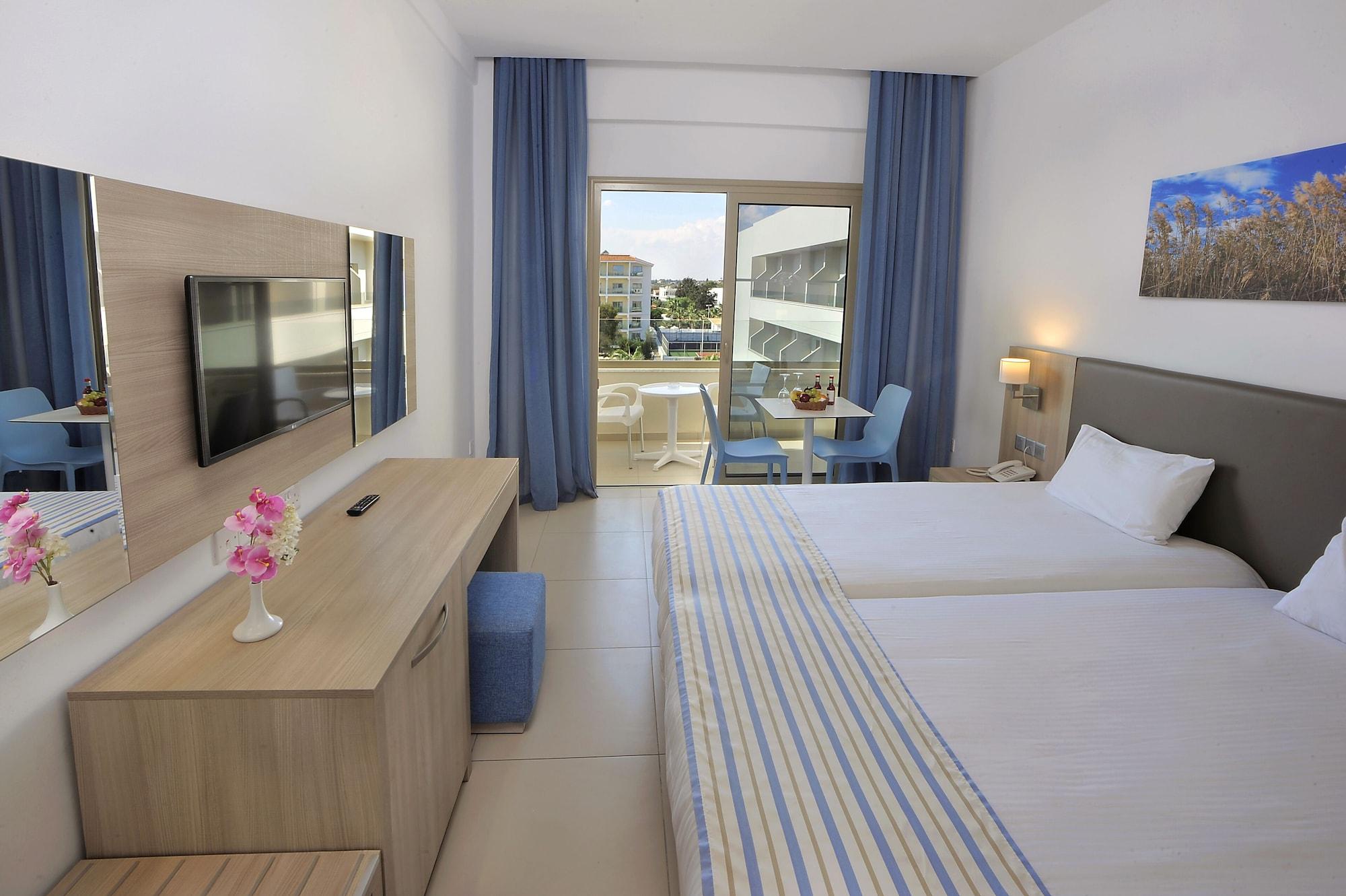 Nissiana & Hotel Ayia Napa