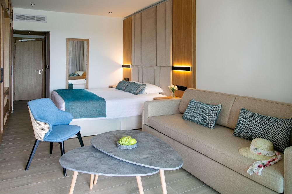 Asterias 4* Agia Napa