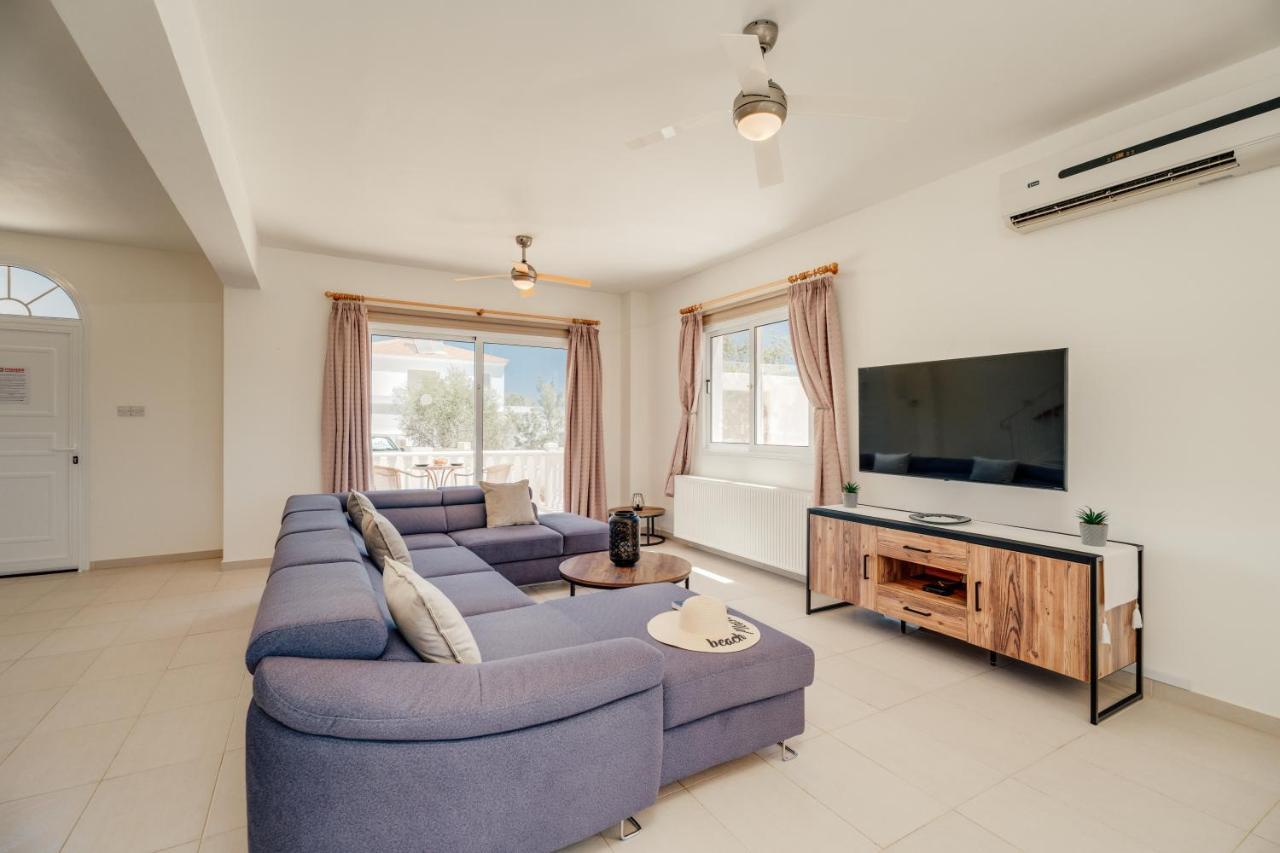 Lankas * Ayia Napa