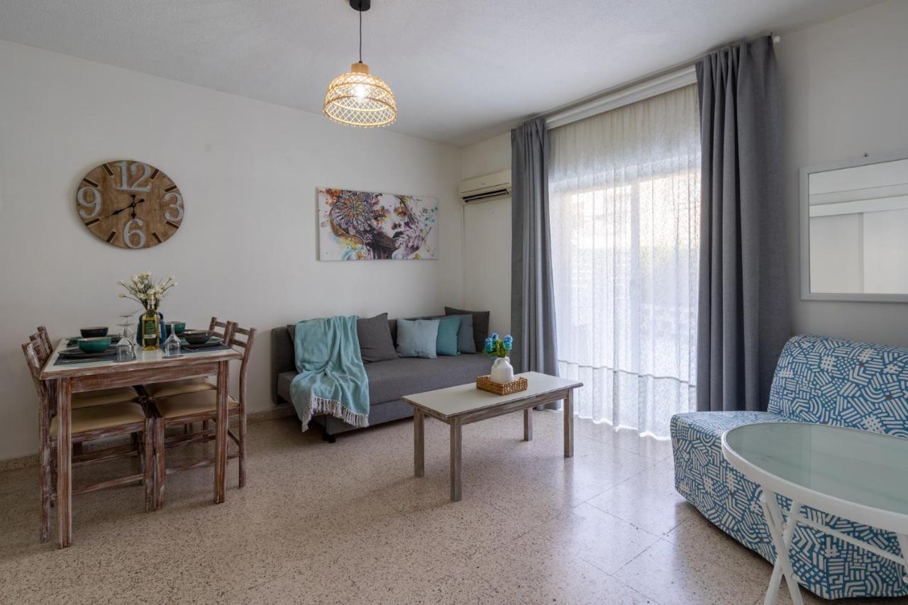 Vision 1-bedroom In Apartment *