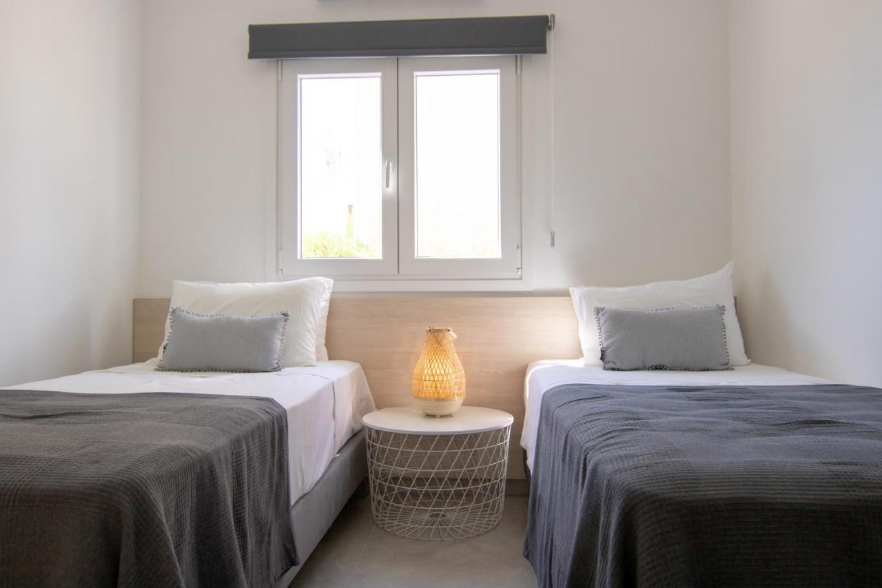 Phaedrus Living: Napa Blue Luxury Flat