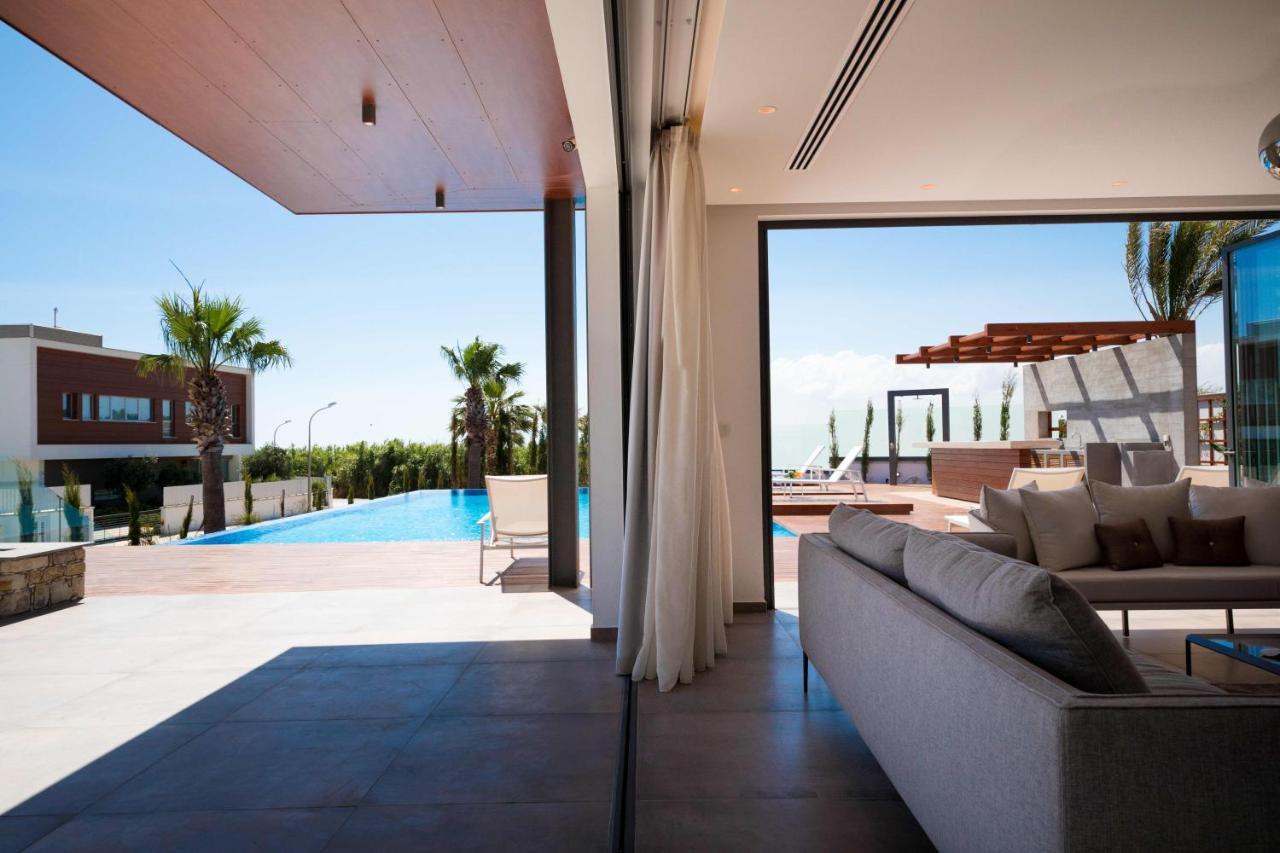 Vivo Mare Beachfront Villas- Blue Diamond Ayia Napa