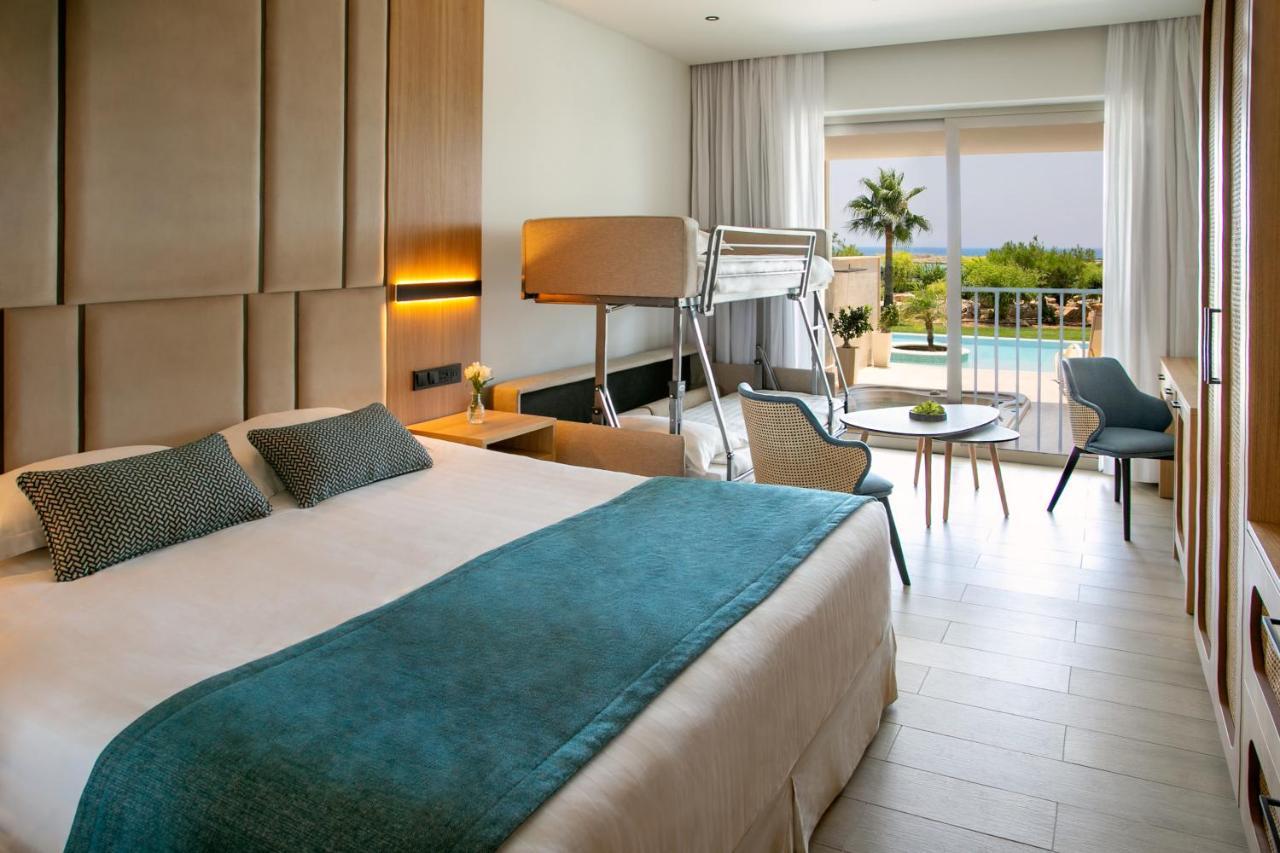 Asterias 4*