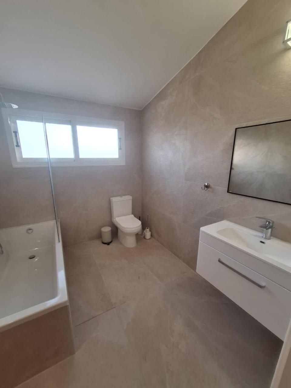 Suncity Boutique Beachfront Ayia Napa