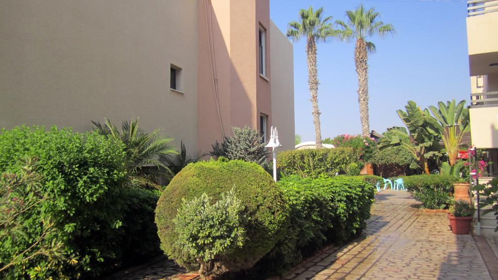 Senator - Adults Only Aparthotel 3*