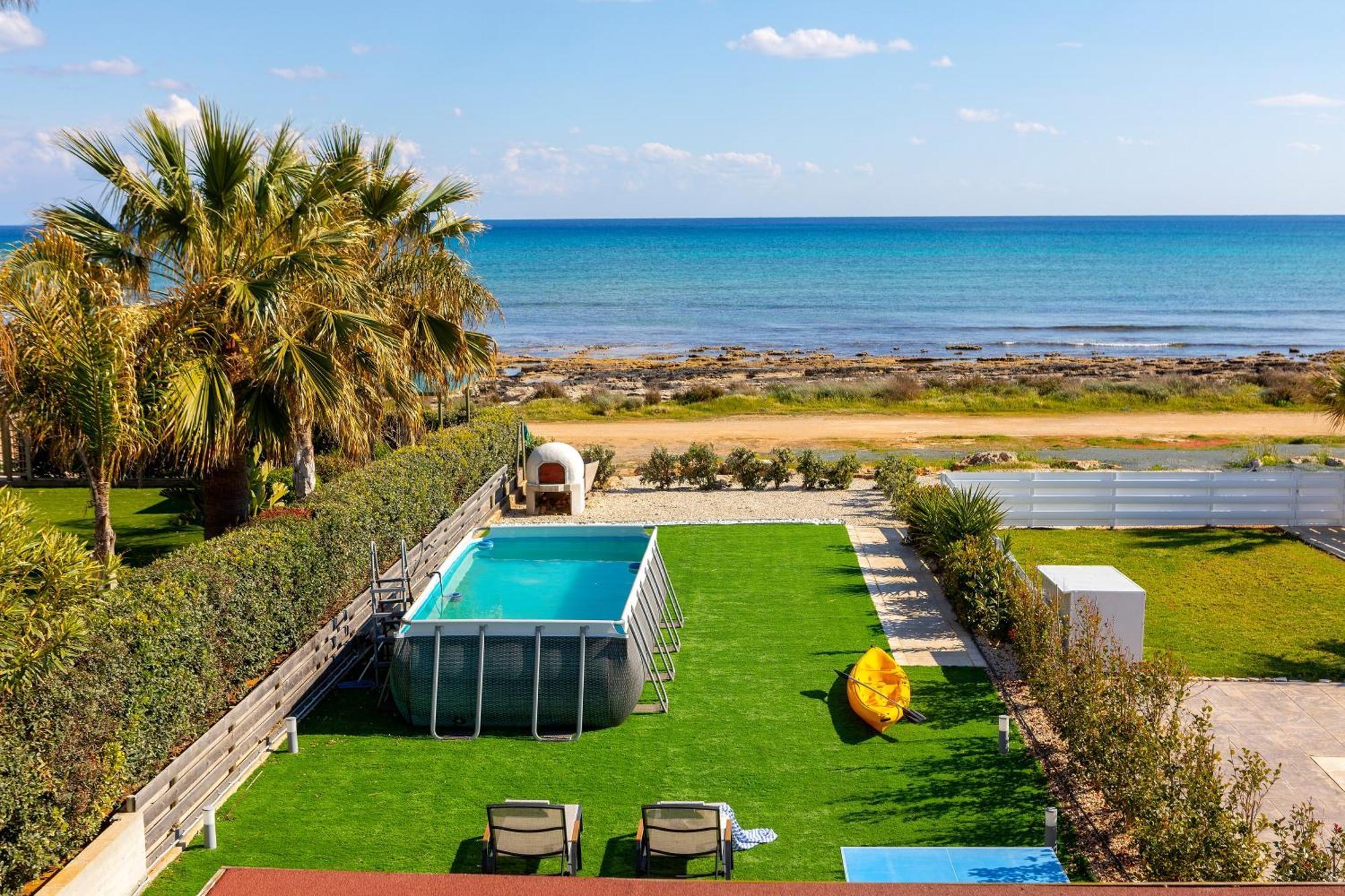 Villa Ayia Thekla Seafront Dagi Ayia Napa