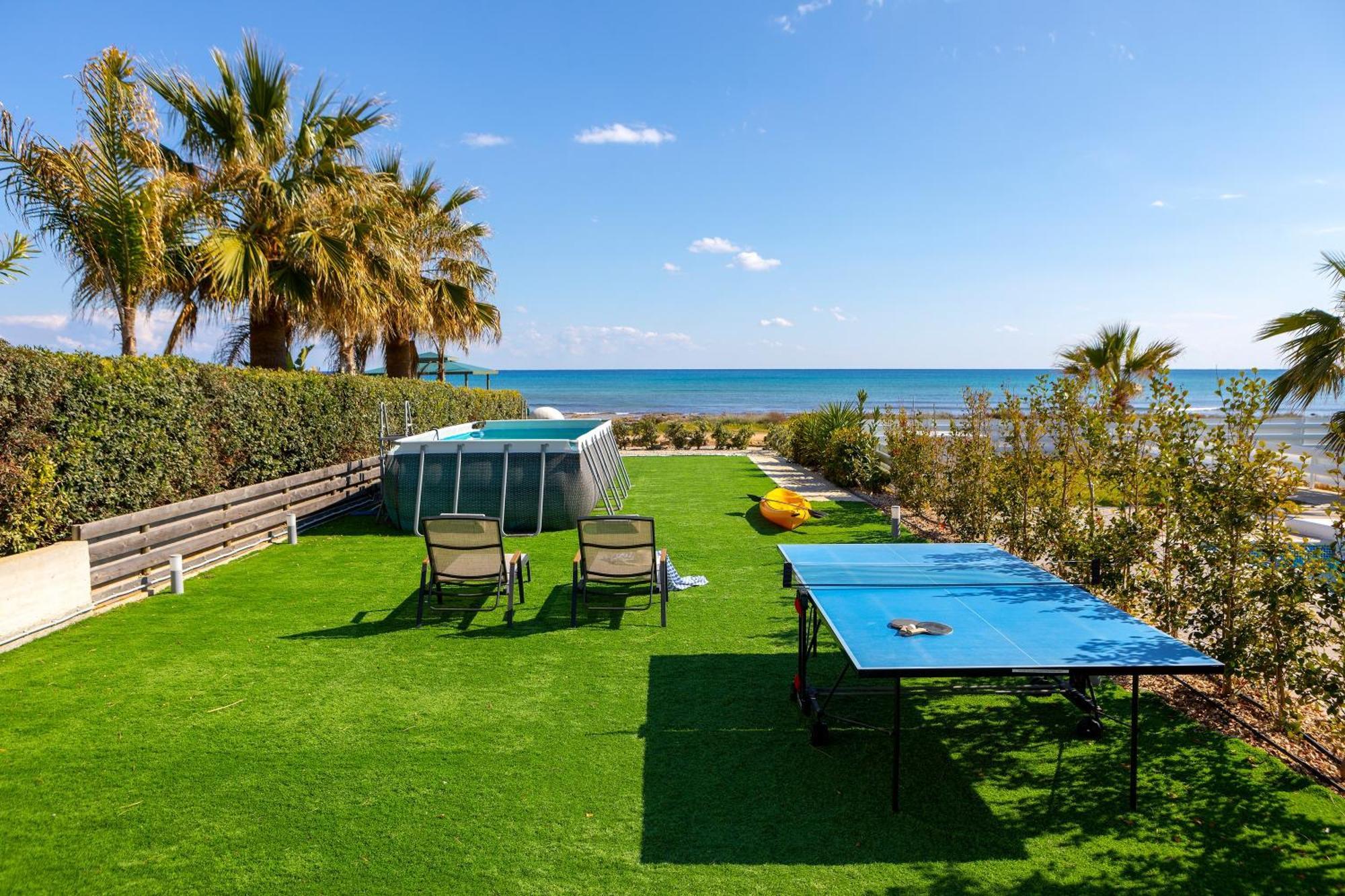 Ayia Thekla Seafront Dagi Villa *