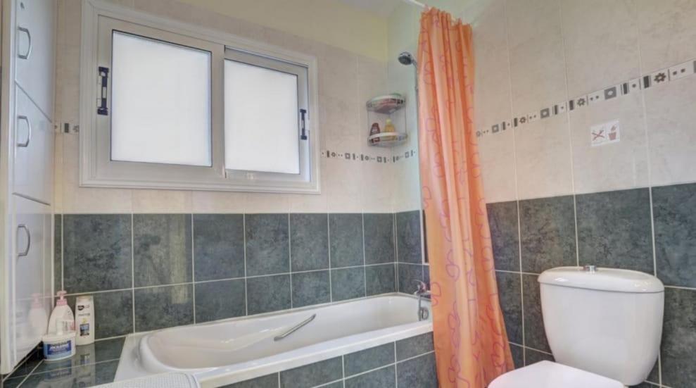 Thaliana House 2 Bedroom Near *