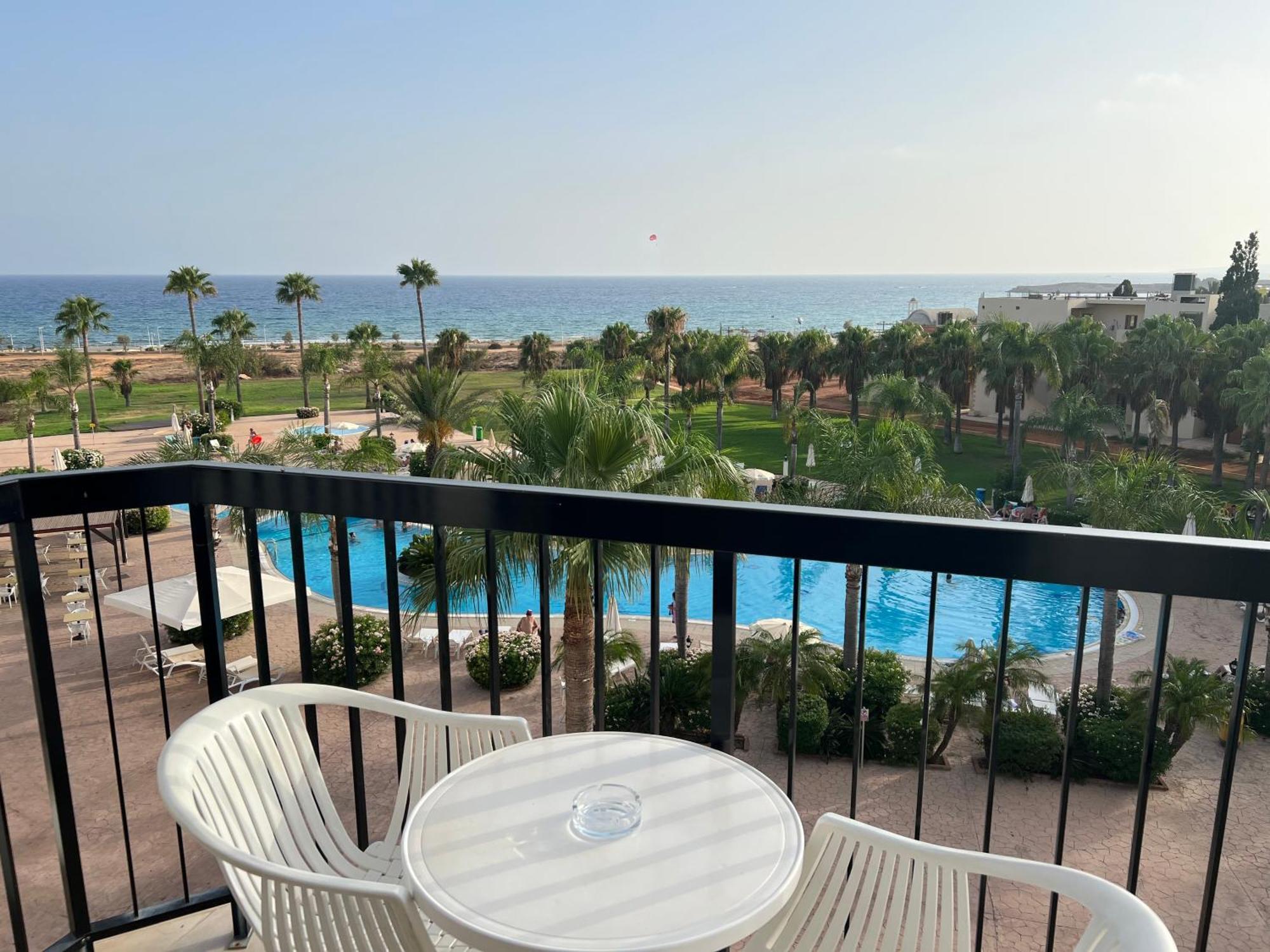 Anmaria & Hotel 4*