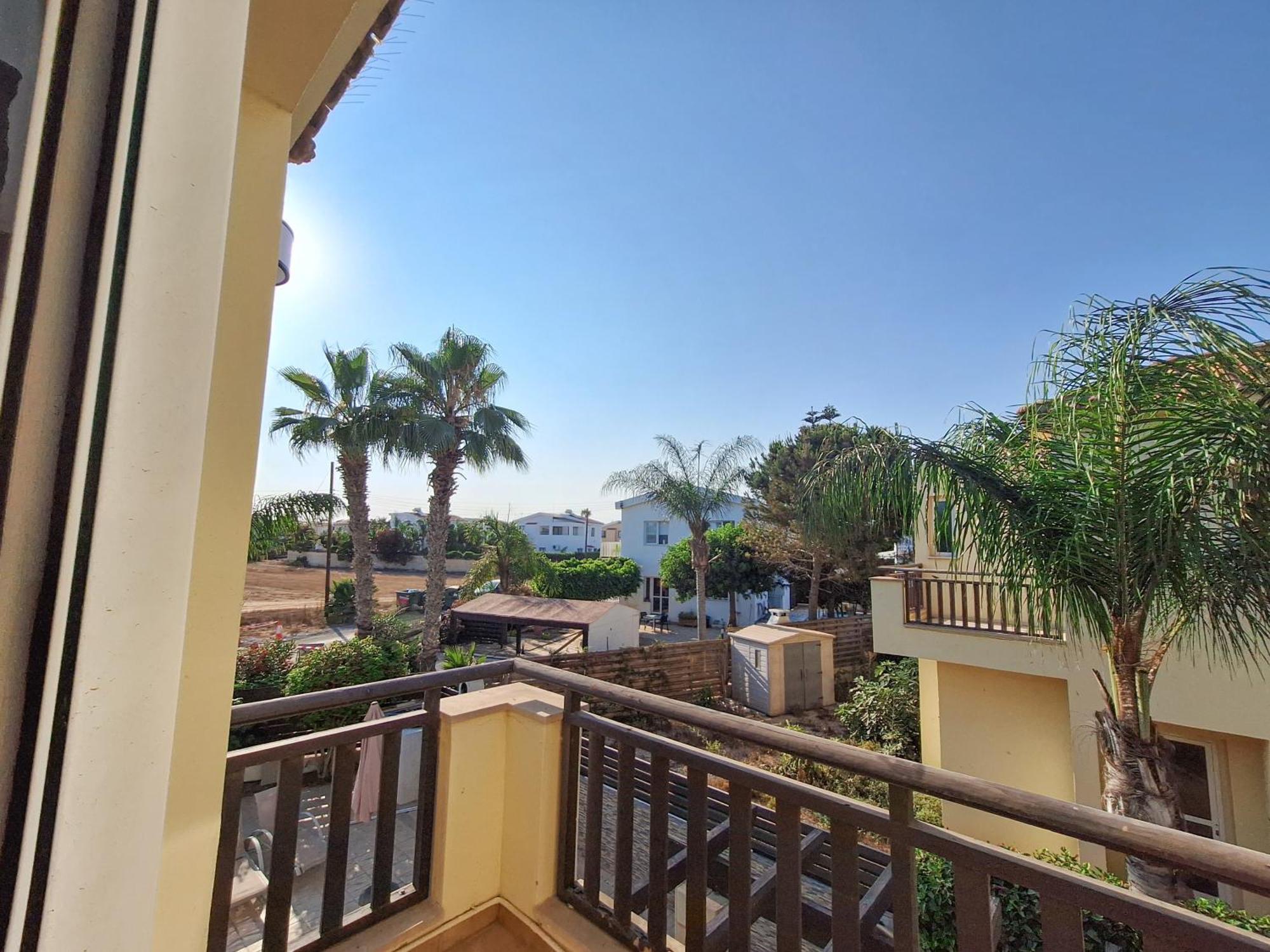 Lynn Chill Out Seaview Pousada Agia Napa