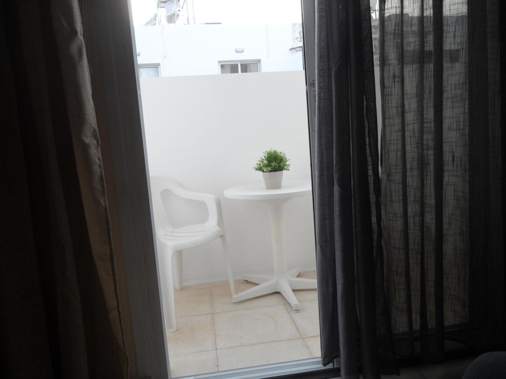 Family And Friends Flat Close To The Sea, Free Internet Apartment *