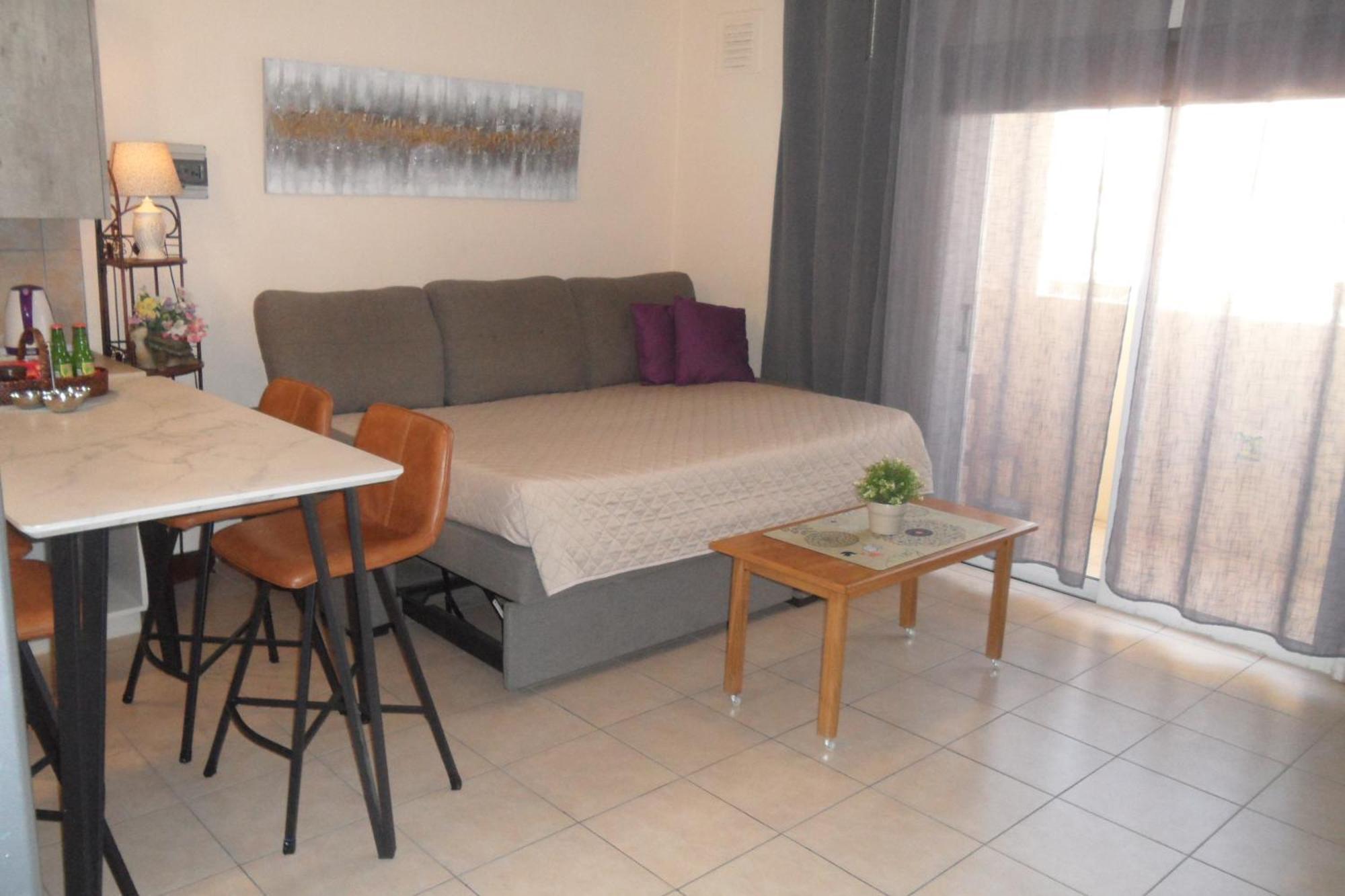 Family And Friends Flat Close To The Sea, Free Internet Apartment *