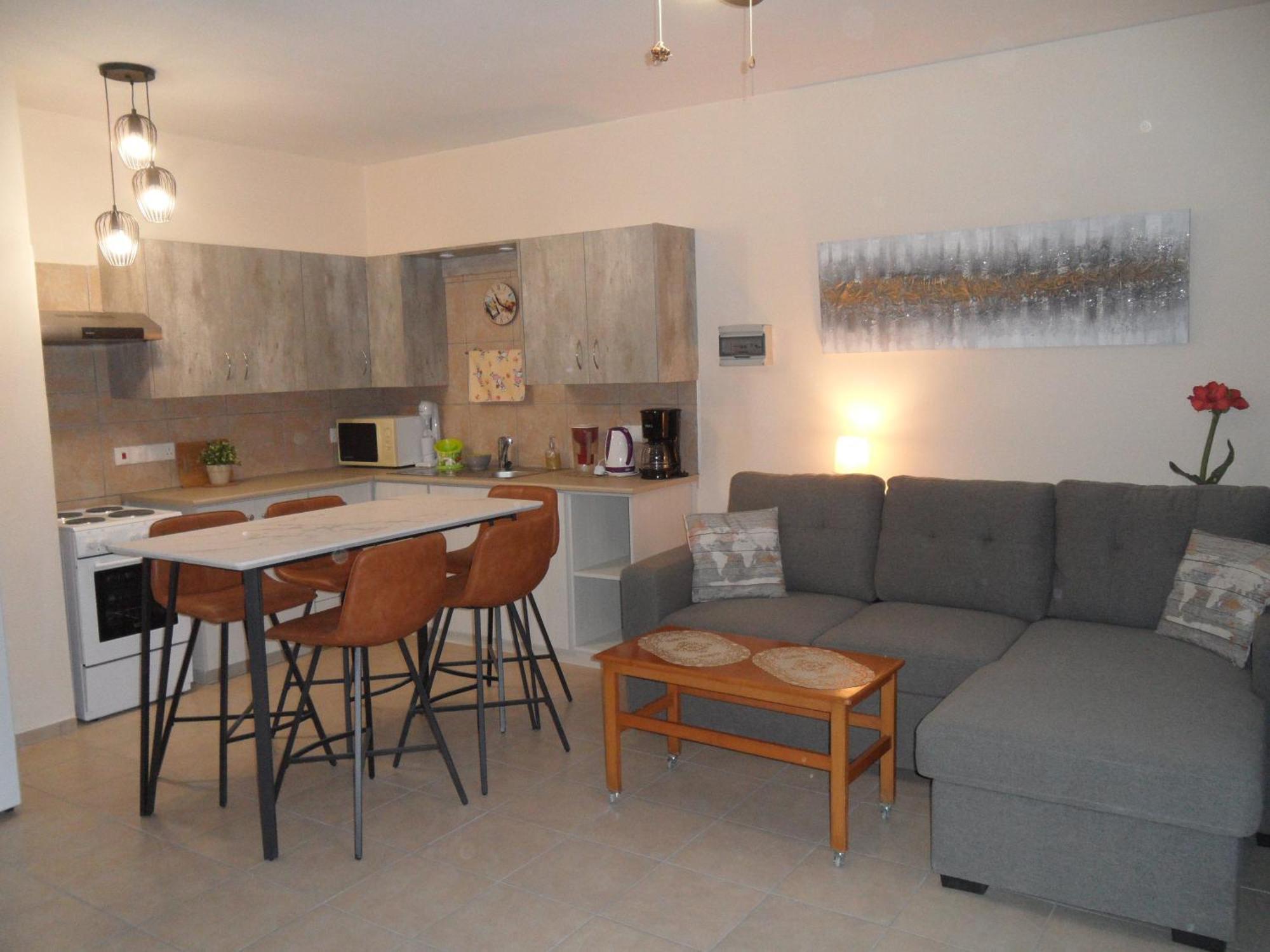 Apartment Family And Friends Flat Close To The Sea, Free Internet *