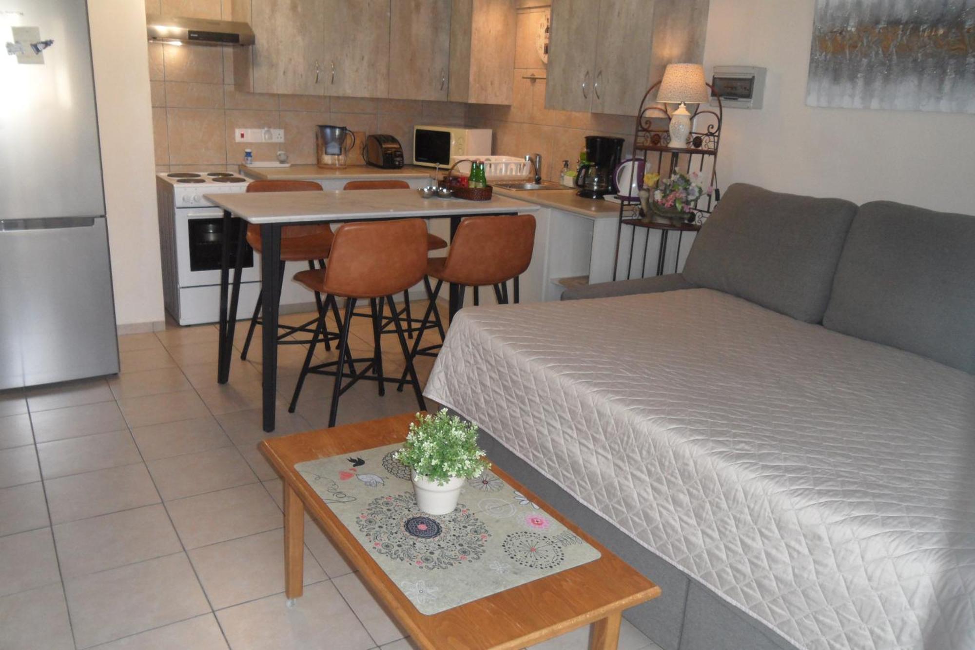 Family And Friends Flat Close To The Sea, Free Internet *