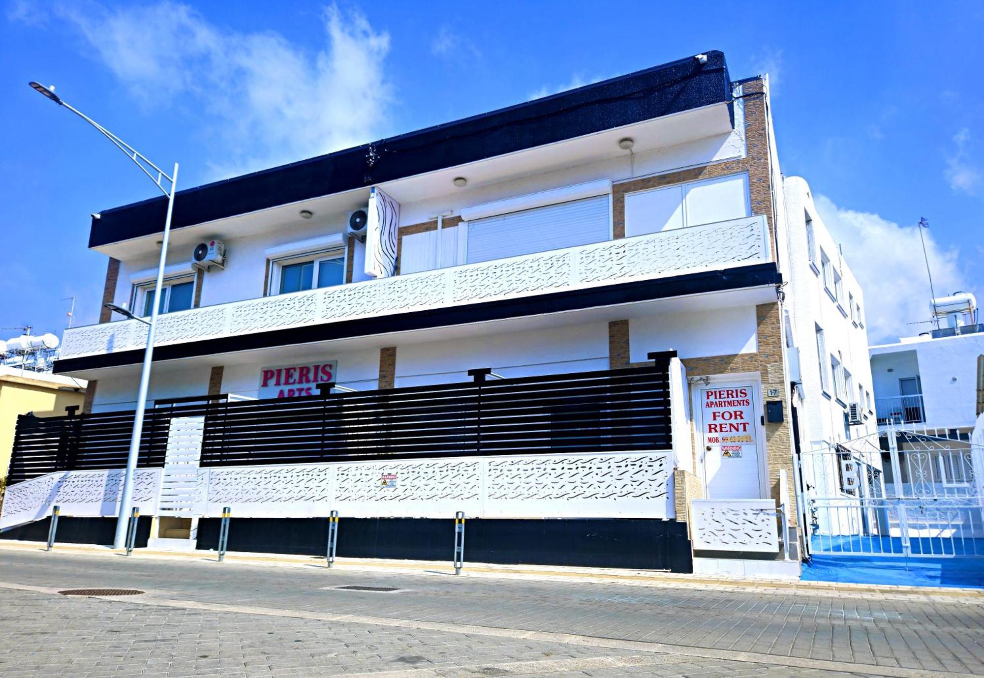 Pieris Apartment *