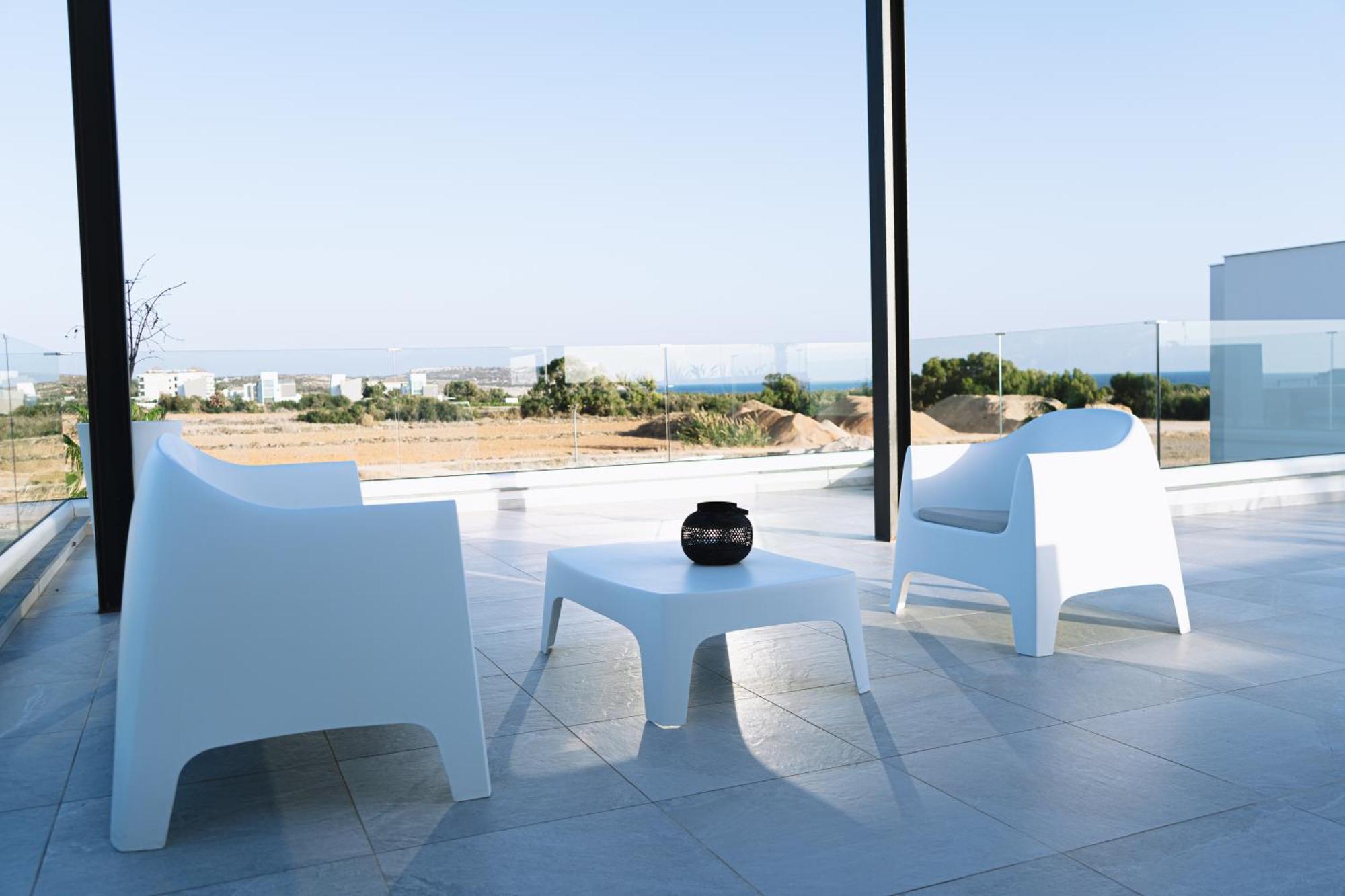 Villa Vivo Mare Beachfornt - Azure *