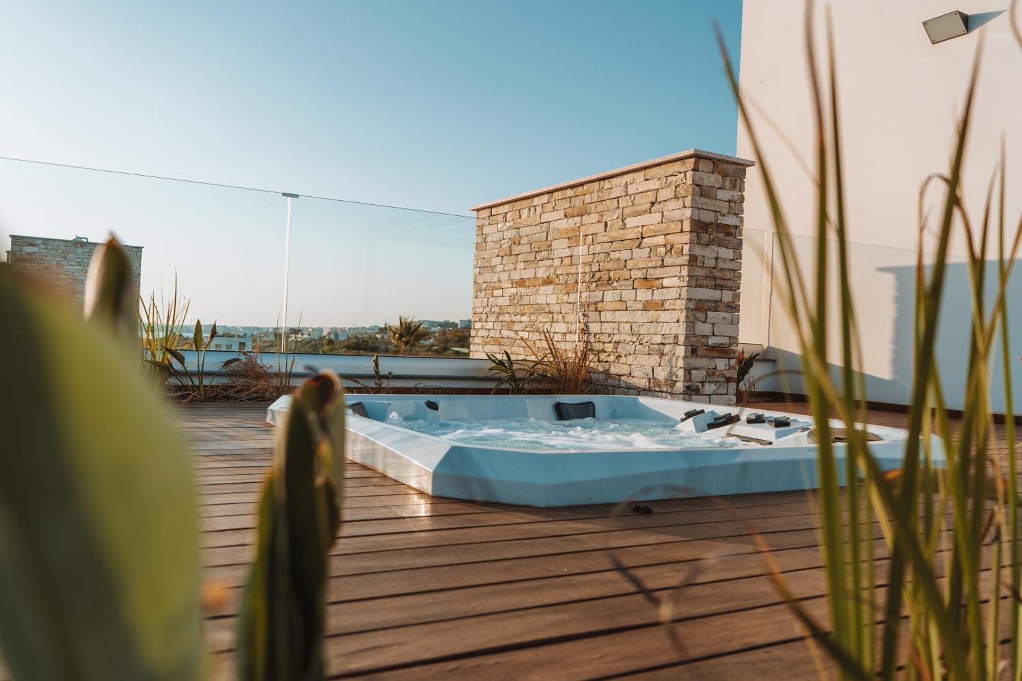 Villa Vivo Mare Beachfornt - Azure
