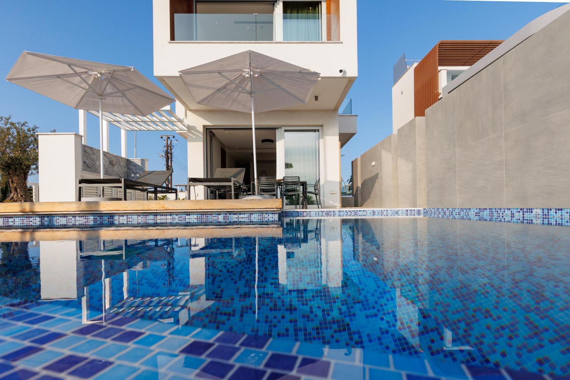 Villa Napa Hills Seaview - Iris Ayia Napa