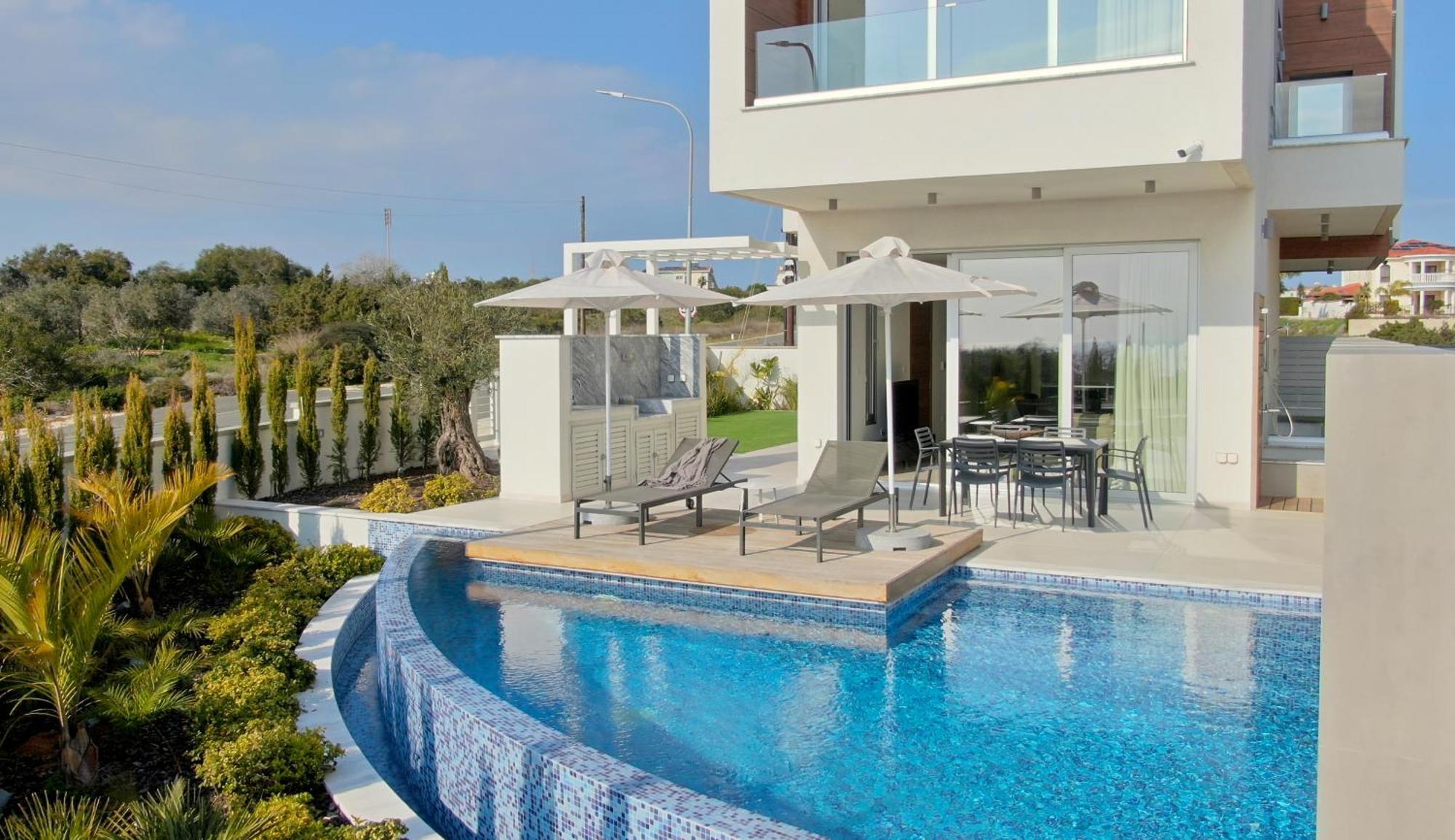 Villa Napa Hills Seaview - Iris Ayia Napa