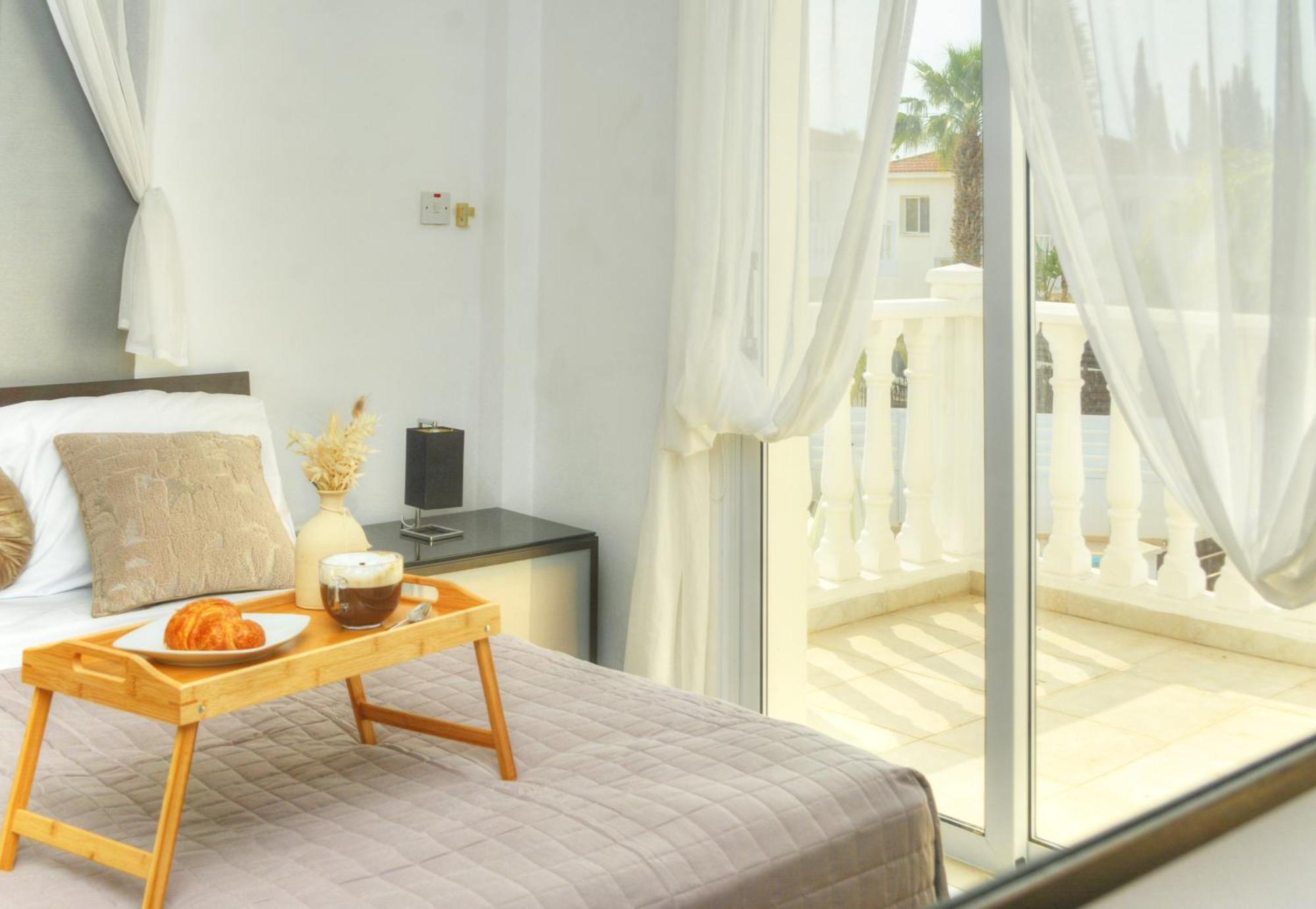Thetida Villa *