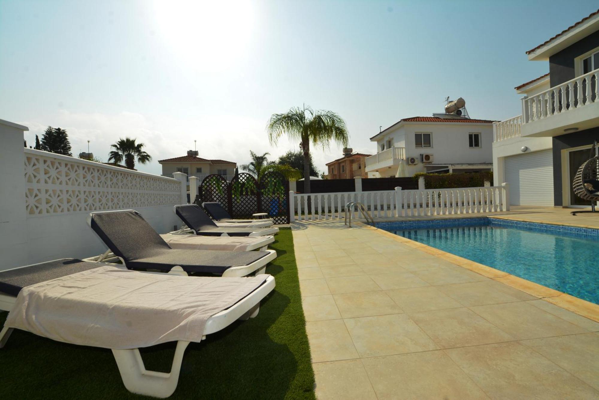 Thetida Ayia Napa